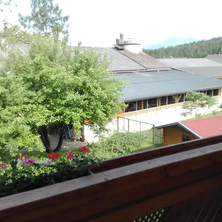 בית חווה Bauernhof-pension Puschnikhof *
